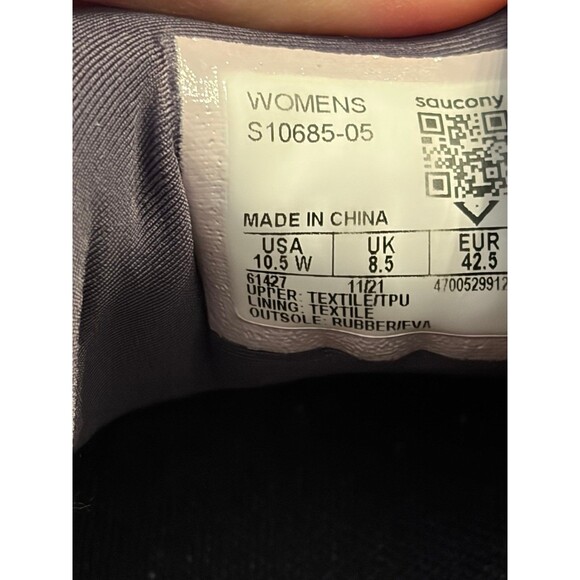 Saucony Women’s 10.5 Wide - Picture 3 of 6